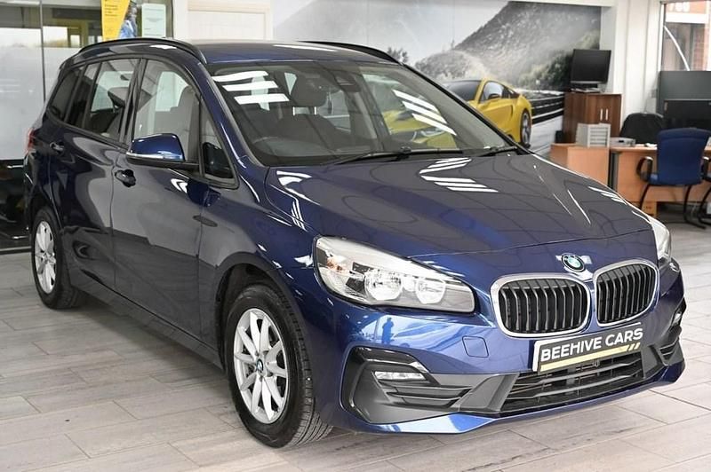 Used BMW 218 Comfort Edition 140 HP (102 kW) 2018 Blue Estate