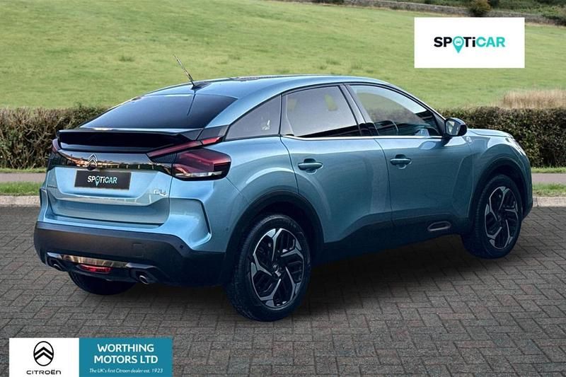 Used Citroën C4 PureTech 127 HP (93 kW) 2022 Blue Hatchback