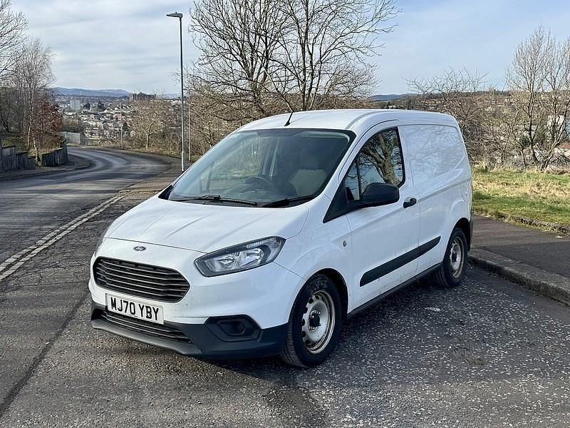 Used Ford Transit Trend 2020 White Van