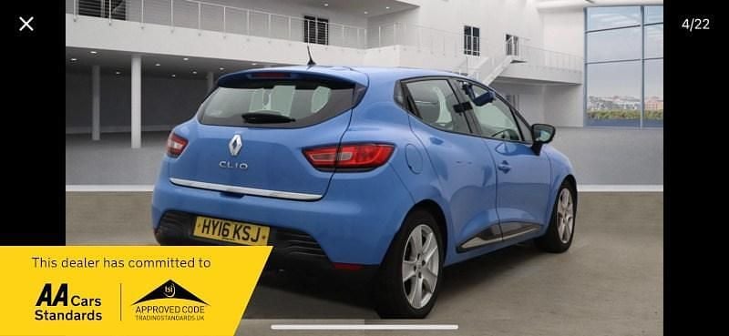 Used Renault Clio IV Dynamique 75 HP (55 kW) 2016 Blue Hatchback