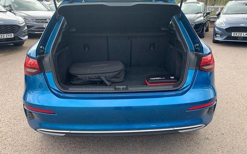 Used Audi A3 Sportback e-tron Sport 204 HP (150 kW) 2025 Hatchback