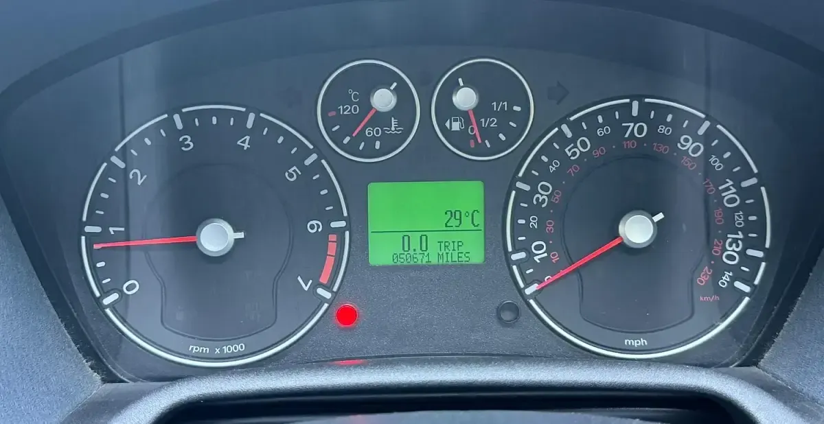Used Ford Fusion Zetec 80 HP (58 kW) 2011 Blue Hatchback
