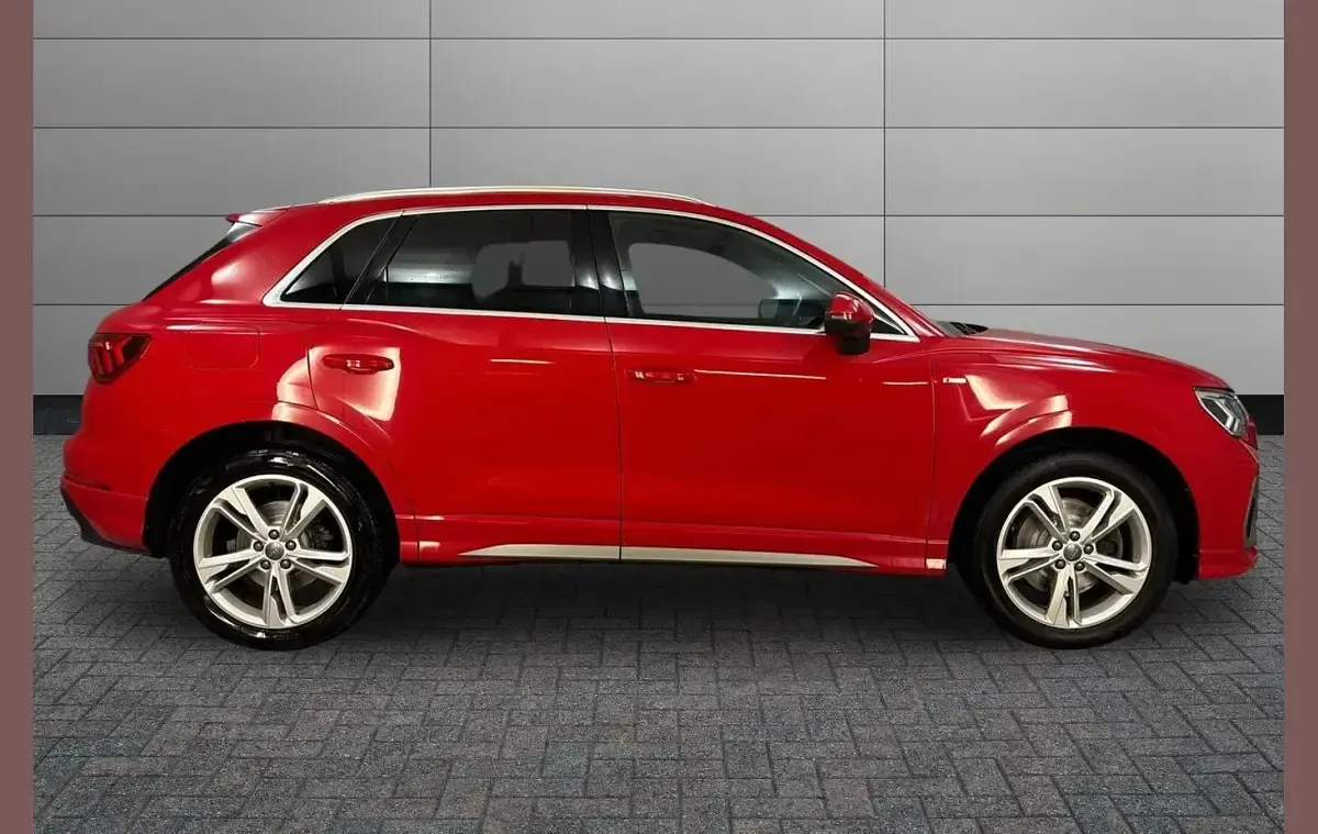 Used Audi Q3 S-Line 187 HP (137 kW) 2020 Red SUV