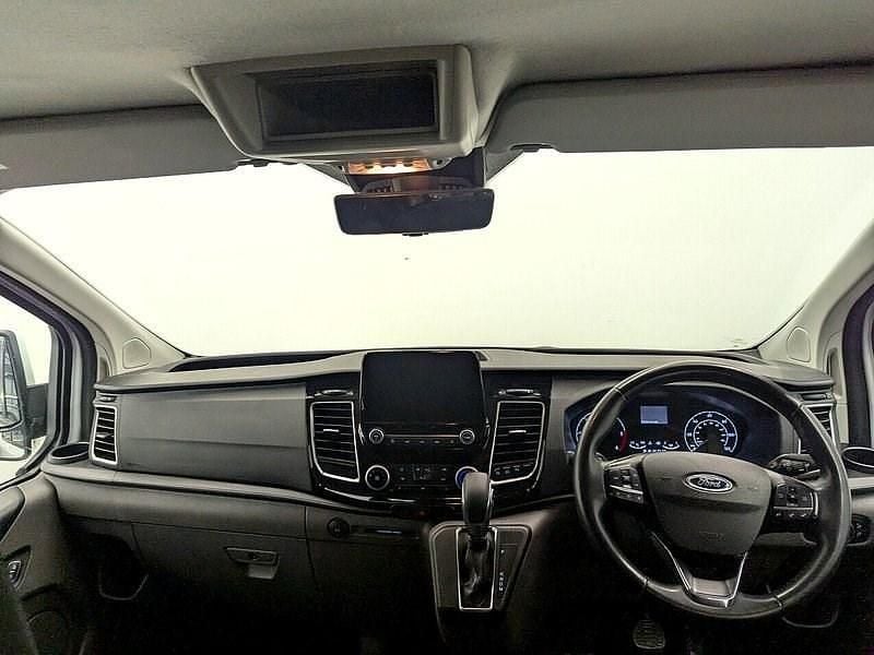 Used Ford Transit Custom Limited 2023 Frozen white (solid colour) Estate