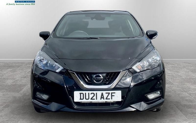 Usado Nissan Micra Acenta 92 HP (67 kW) 2021 Preto Citadino