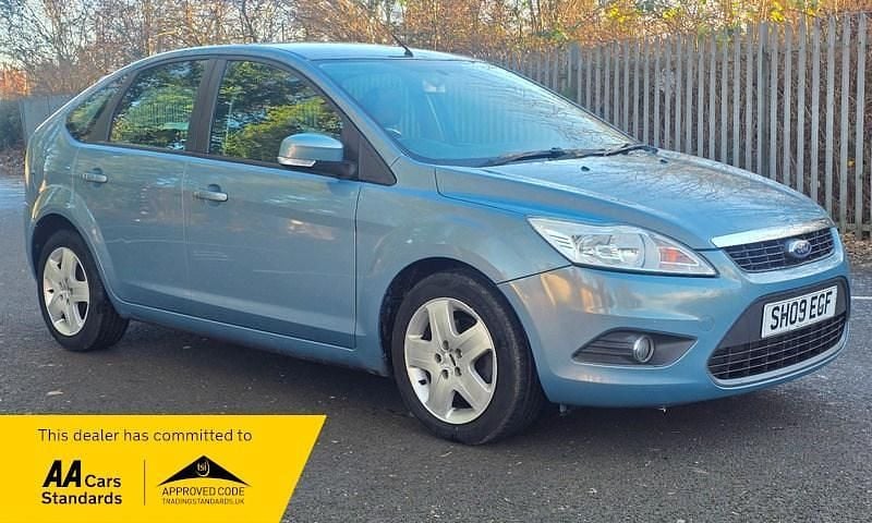 Blue Used 2009 Ford Focus Style Hatchback | £1,250 (Good price) - Image 1/2