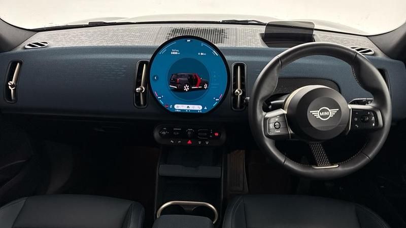 Used Mini Countryman 215 HP (158 kW) 2024 Black SUV