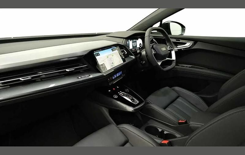 New Audi Q4 e-tron Black Edition 150 kW (204 HP) 2026 Black SUV