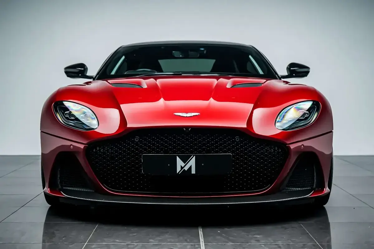 Used Aston Martin DBS 770 HP (566 kW) 2020 Red Coupe