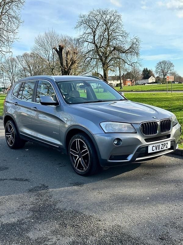 Begagnad BMW X3 184 HK (135 kW) 2011 Grå SUV