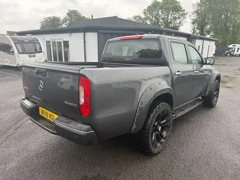 Used Mercedes X250 Progressive 190 HP (139 kW) 2019 Grey Pickup