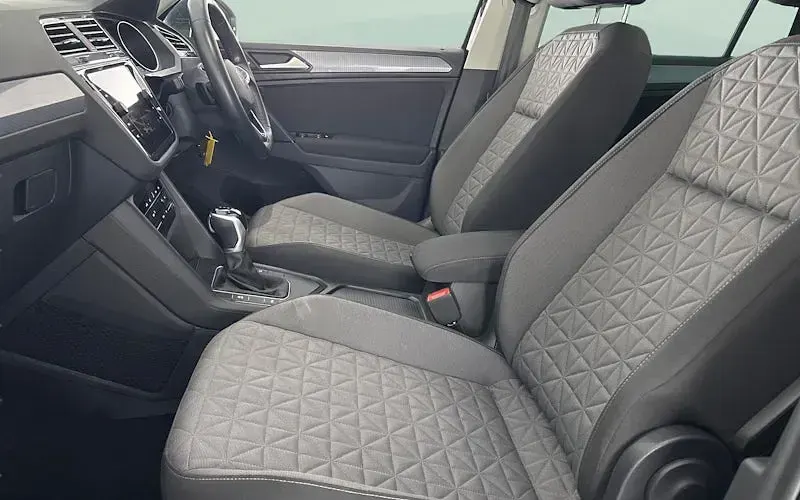 Used VW Tiguan Life 150 HP (110 kW) 2022 Grey SUV