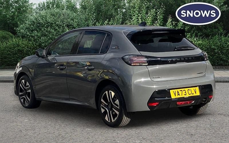 Used Peugeot 208 Allure 102 HP (75 kW) 2024 Grey Hatchback