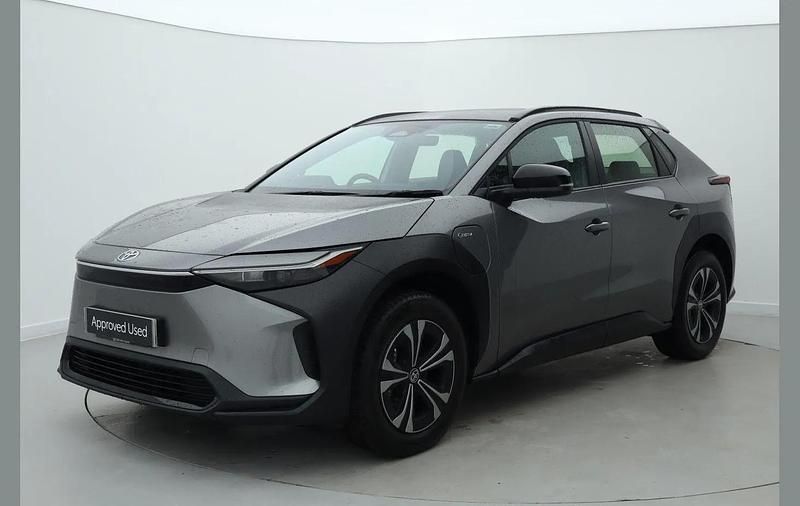 Used Toyota bZ4X PURE 150 kW (204 HP) 2025 Grey SUV