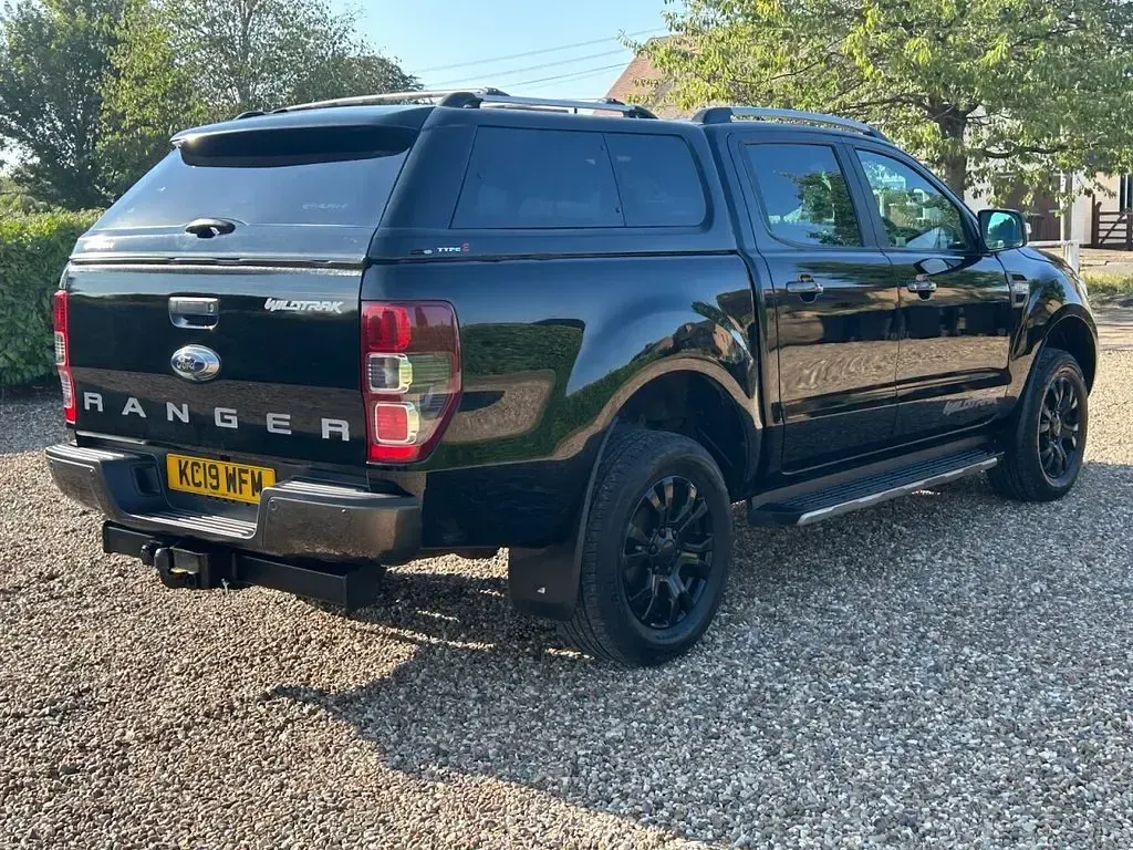 Used Ford Ranger Wildtrack 200 HP (147 kW) 2019 Black Pickup