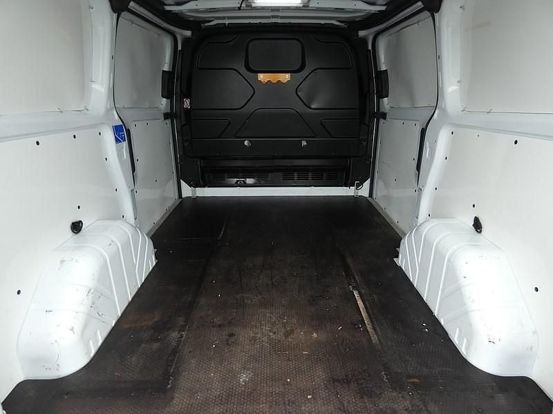 Used Ford Transit Custom 105 HP (77 kW) 2017 White Van
