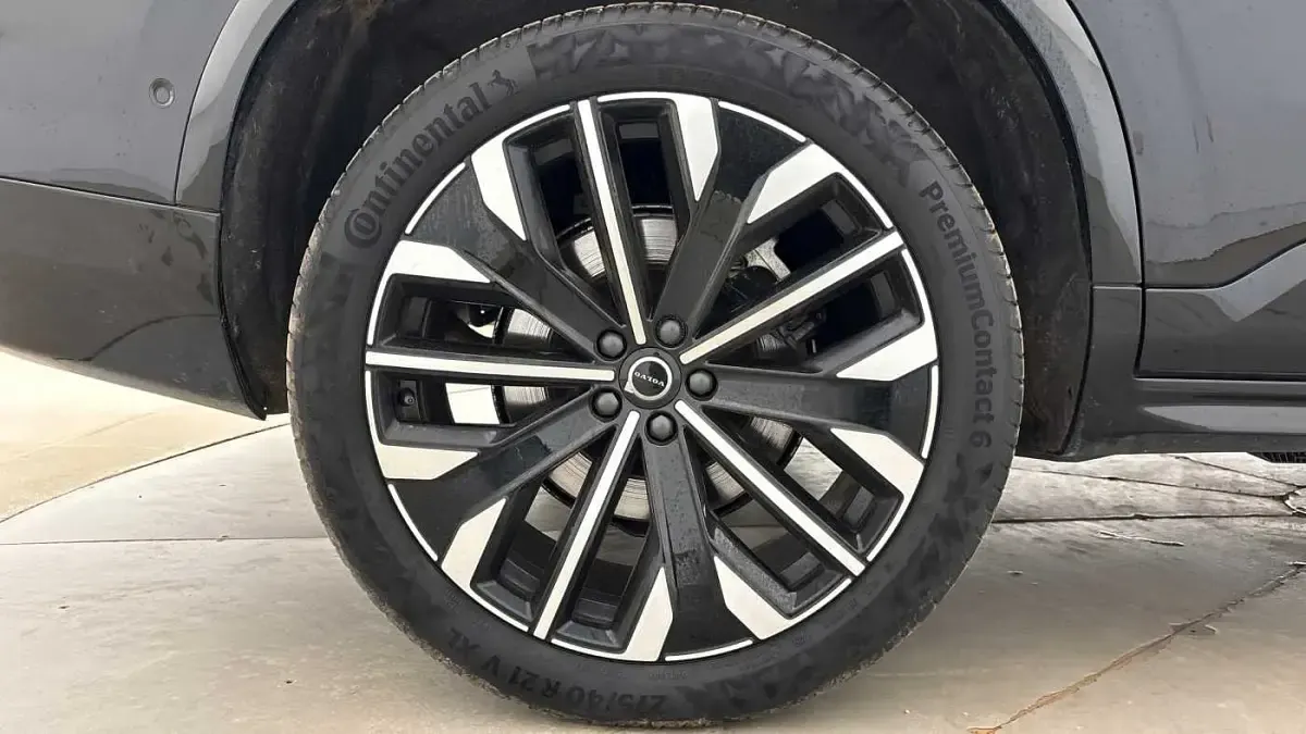 Used Volvo XC90 Ultra 250 HP (183 kW) 2026 SUV