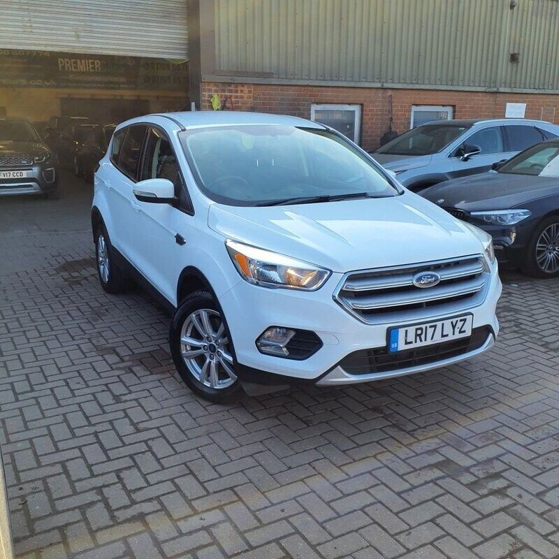 White Used 2017 Ford Kuga Zetec SUV | £8,995 (Good price) - Image 1/4