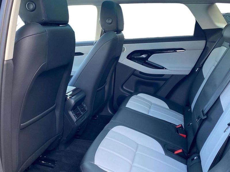 Used Land Rover Range Rover evoque SE Dynamic 2024 Grey SUV