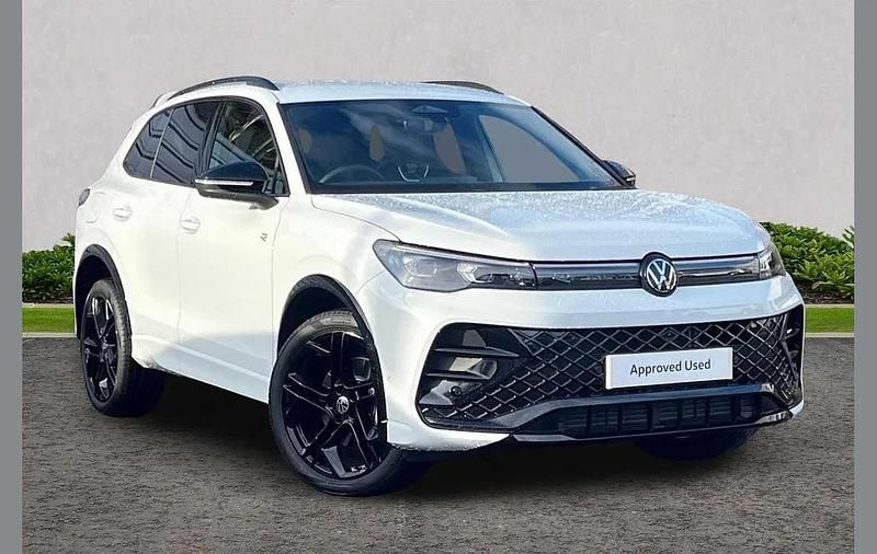 Used VW Tiguan Black Edition 200 HP (147 kW) 2025 White SUV