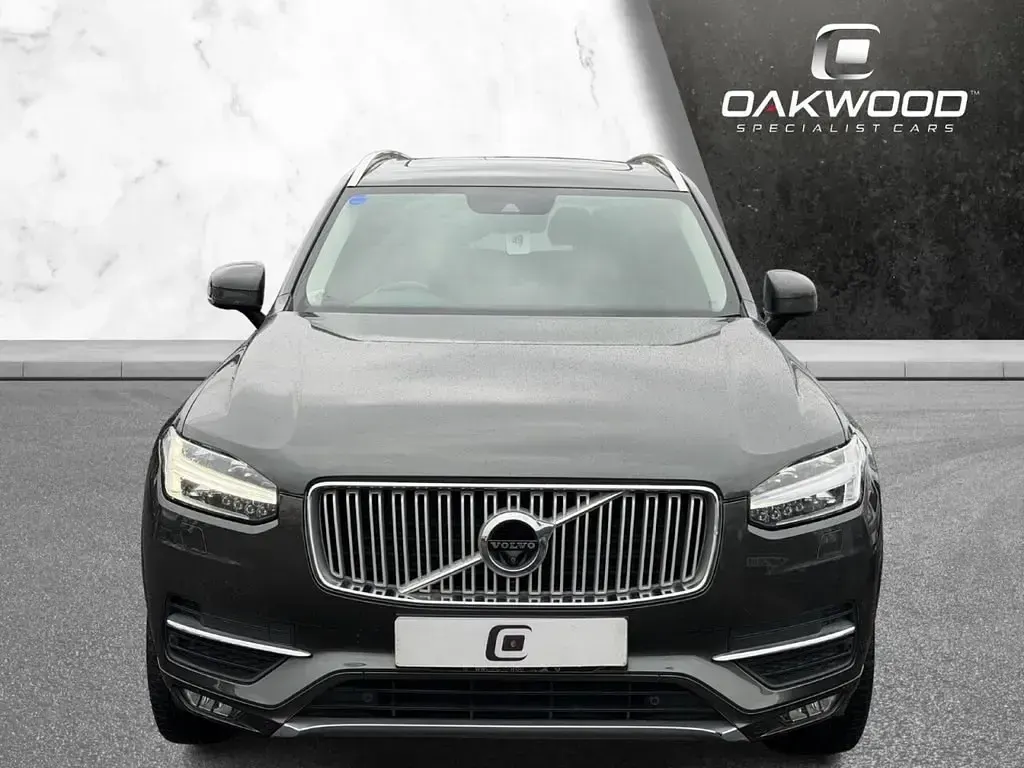 Usado Volvo XC90 Inscription 235 HP (172 kW) 2017 Cinzento SUV