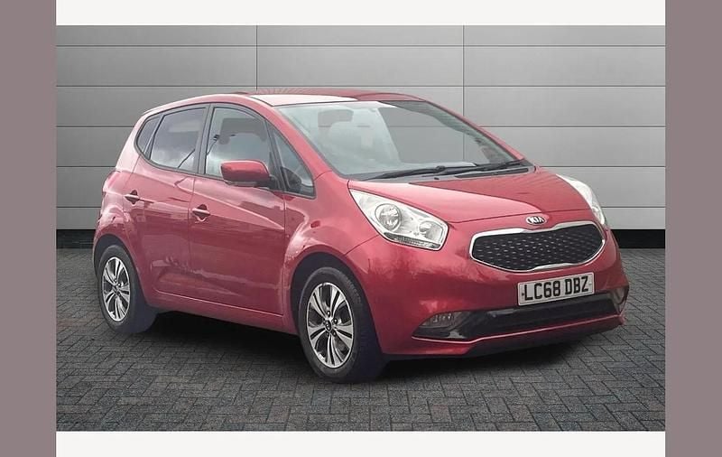 Used Kia Venga 123 HP (90 kW) 2018 Red Hatchback