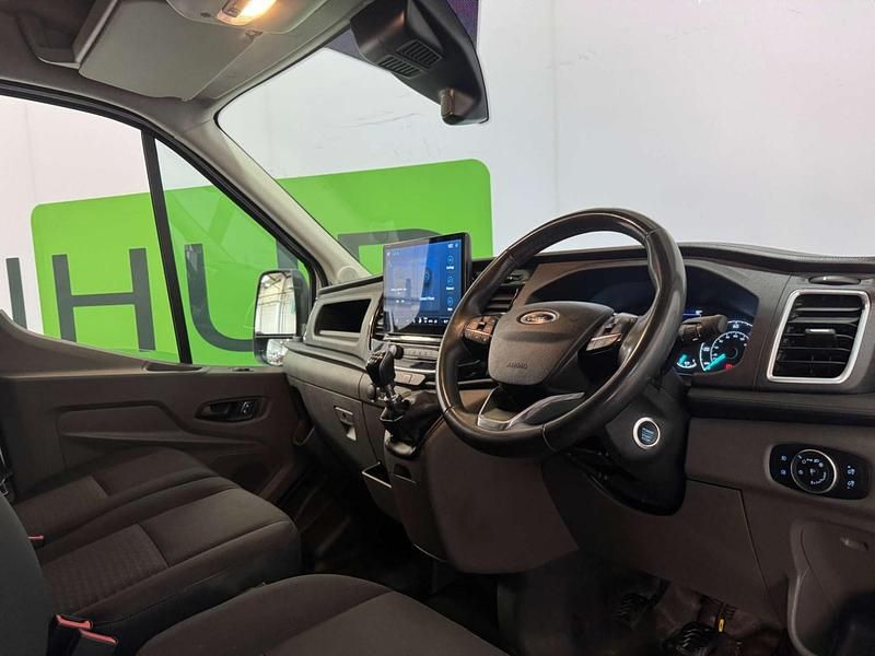 Used Ford Transit Trend 130 HP (95 kW) 2022 White Van
