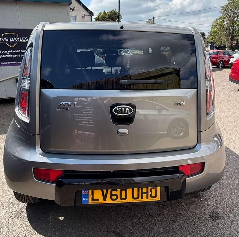 Used Kia Soul 126 HP (92 kW) 2010 Silver SUV