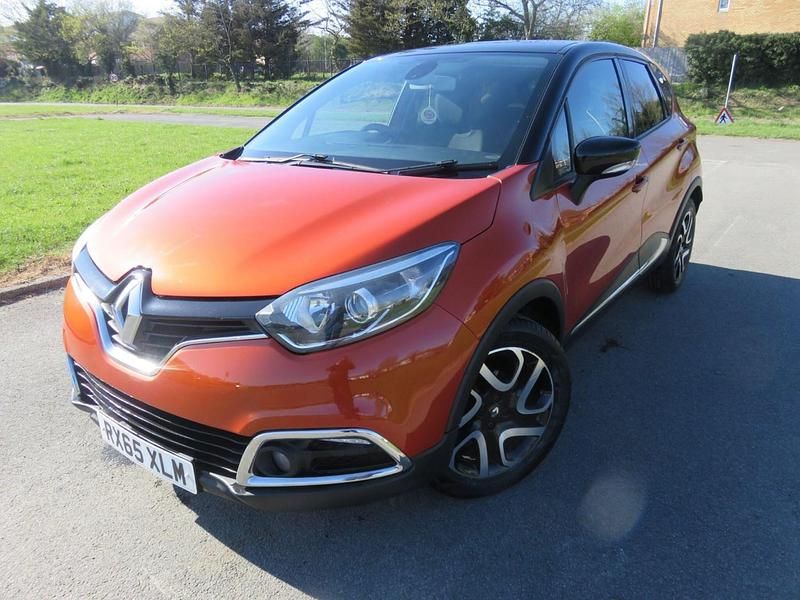 Usado Renault Captur Dynamique 90 HP (66 kW) 2015 Laranja SUV