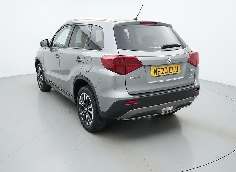 Używany Suzuki Vitara SZ5 129 KM (94 kW) 2020 Szary SUV
