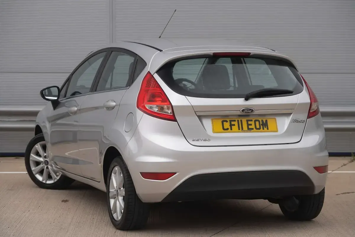 Used Ford Fiesta Zetec 2011 Silver Hatchback