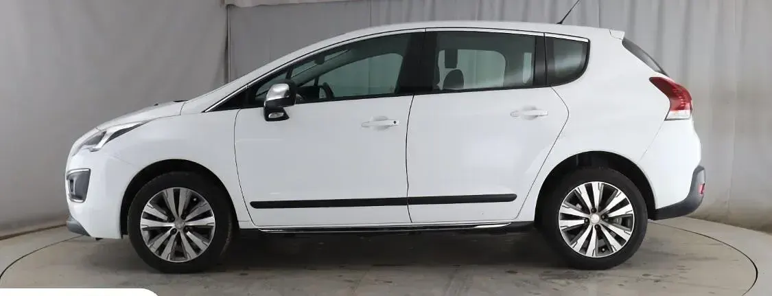 Używany Peugeot 3008 Active 2016 Biały Hatchback