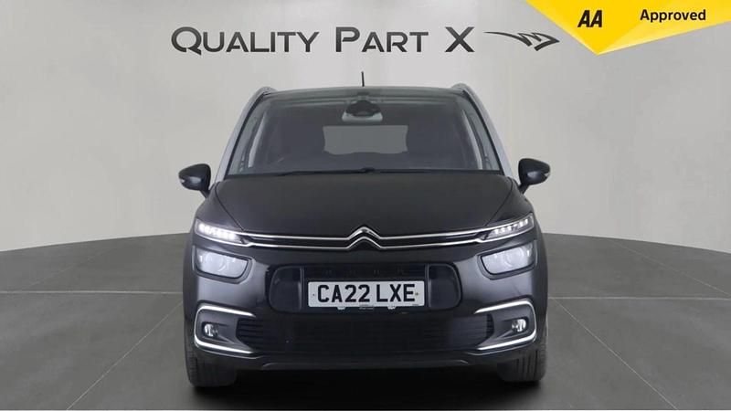 Used Citroën Grand C4 Picasso PureTech 130 HP (95 kW) 2022 Black MPV