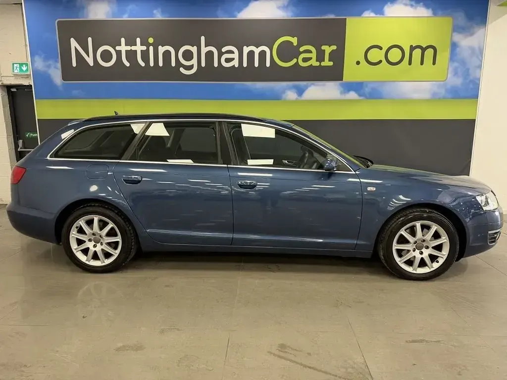 Begagnad Audi A6 138 HK (101 kW) 2007 Blå Kombi