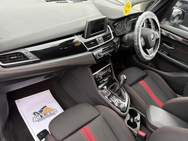 Used BMW 218 Sport Line 2015 Black Estate