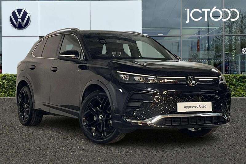 Black New 2024 VW Tiguan R-line SUV | £37,150 (Expensive) - Image 1/4