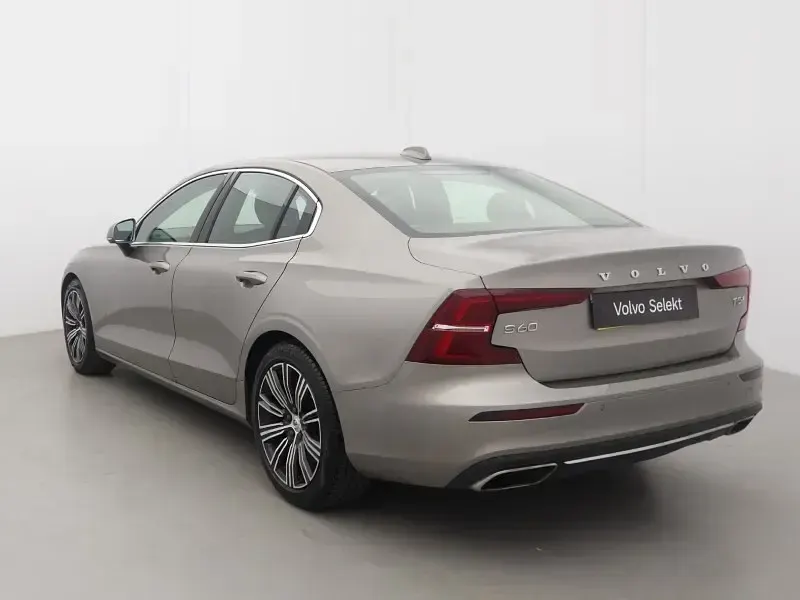 Used Volvo S60 Inscription 247 HP (181 kW) 2019 Grey Sedan