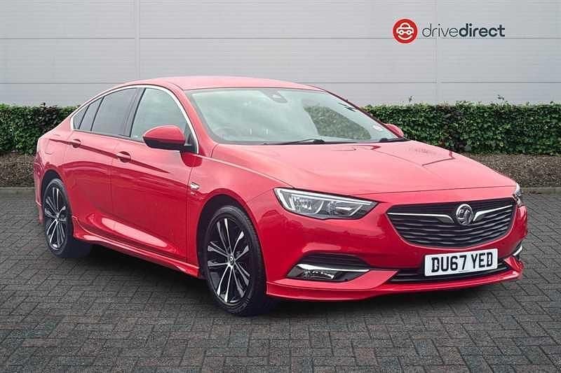 Used Vauxhall Insignia SRi 2017 Red Hatchback
