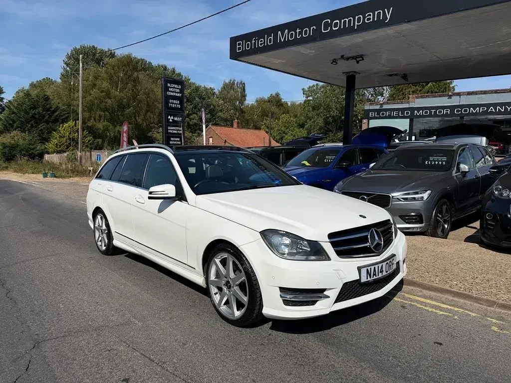 Used Mercedes C220 Sport Edition 167 HP (122 kW) 2014 White Estate