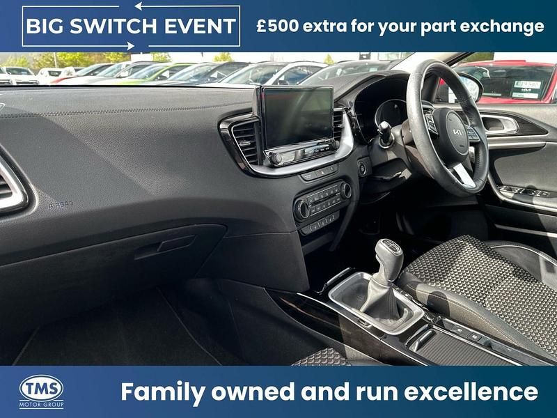 Used Kia XCeed 2023 Red SUV