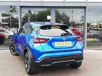 Used Nissan Juke N-Connecta 114 HP (83 kW) 2023 Blue SUV
