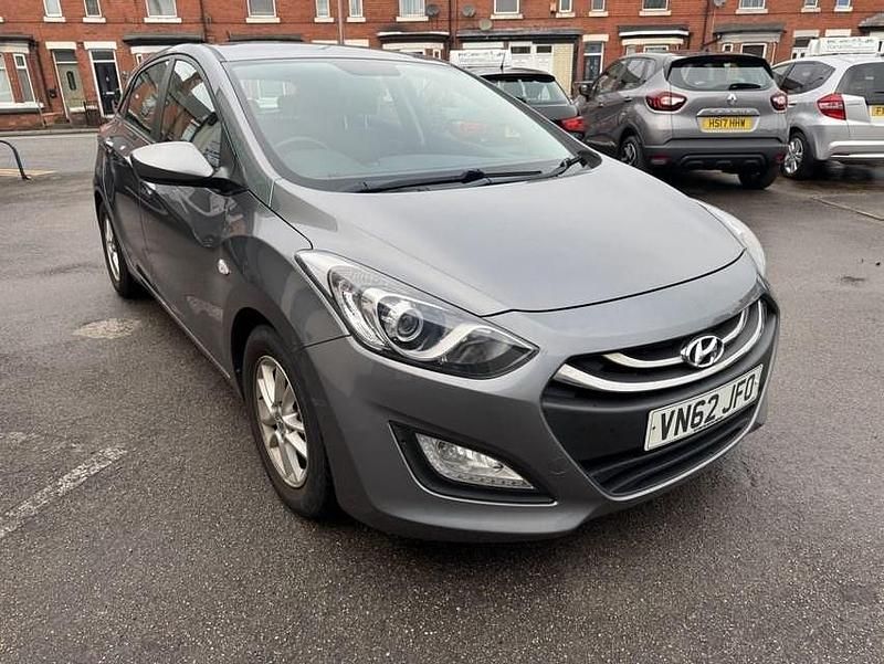 Used Hyundai i30 Active 120 HP (88 kW) 2012 Grey Hatchback