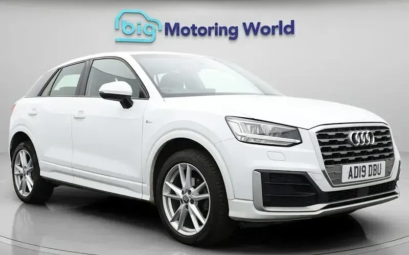 Used Audi Q2 S-Line 116 HP (85 kW) 2019 SUV