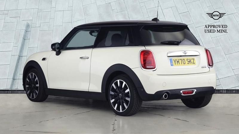 Used Mini Cooper Exclusive 136 HP (100 kW) 2020 White Hatchback