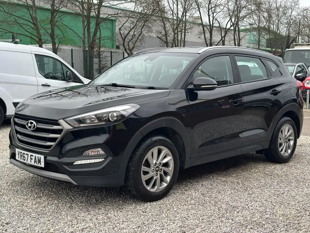 Used Hyundai Tucson SE 136 HP (100 kW) 2017 Black SUV
