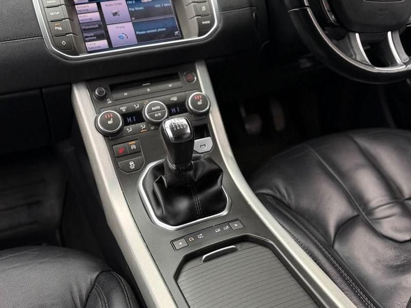 Used Land Rover Range Rover evoque Pure 190 HP (139 kW) 2012 Gold SUV