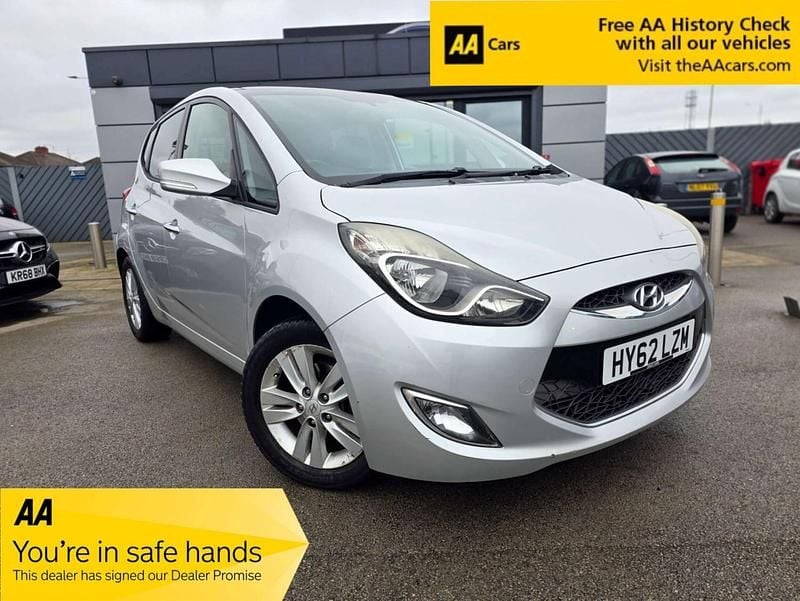 Silver Used 2012 Hyundai ix20 Style Hatchback | £2,995 (Fair price) - Image 1/4