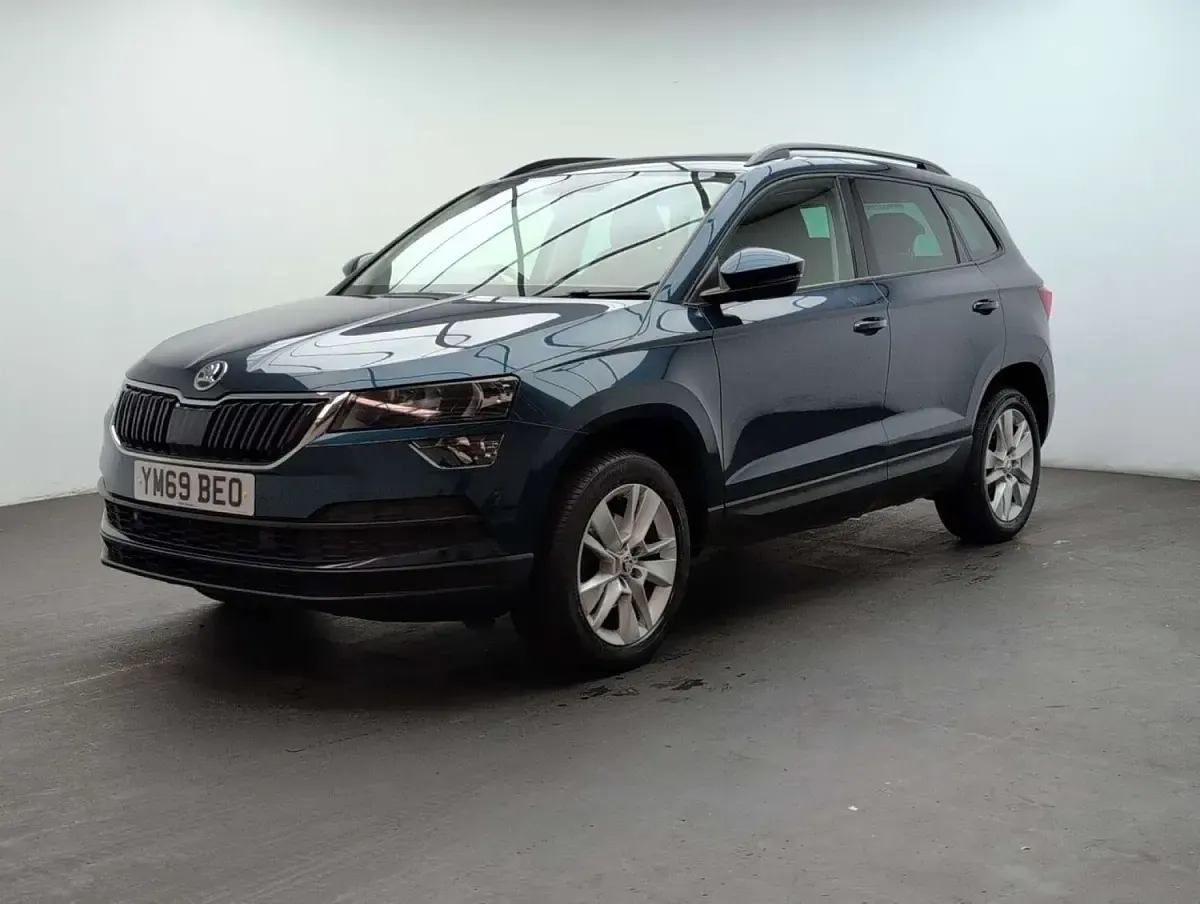 Used Skoda Karoq SE Technology 150 HP (110 kW) 2019 Blue SUV