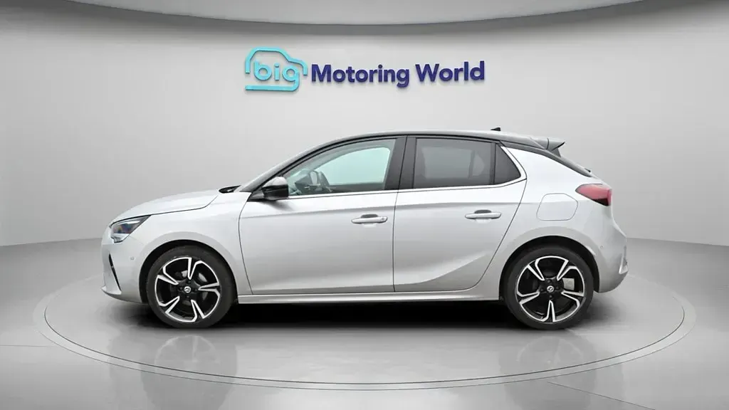 Second-hand Vauxhall Corsa Edition 75 CP (55 kW) 2022 Gri Hatchback