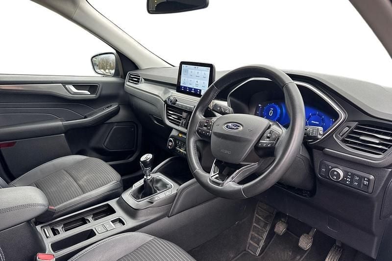 Usado Ford Kuga Titanium 150 HP (110 kW) 2022 Azul SUV